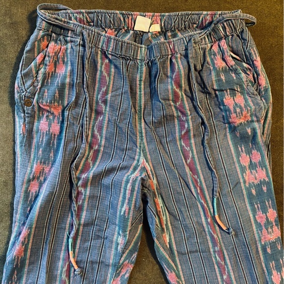 Funky Linen Parachute Pants - Picture 2 of 4